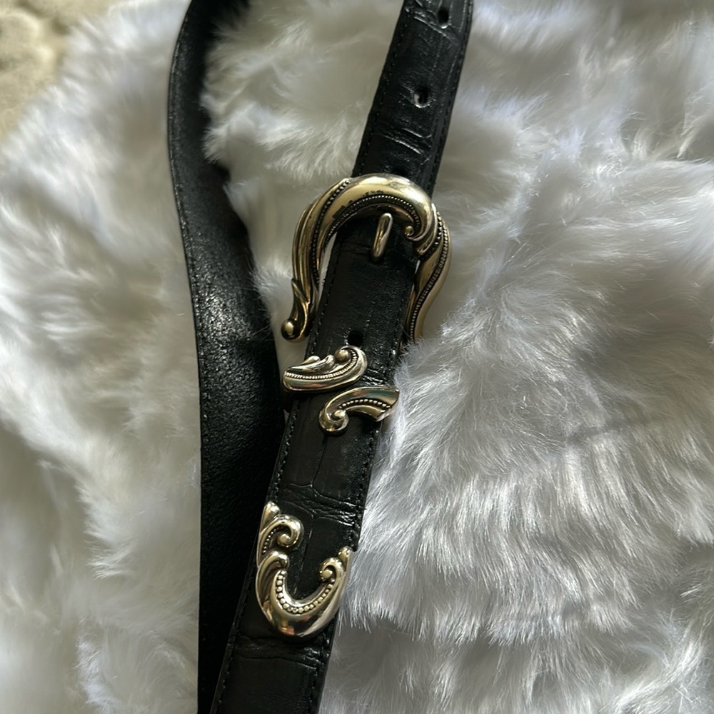 Black leather belt with western details